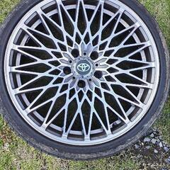 ロクサーニ パヴォーネ 19インチ 8j