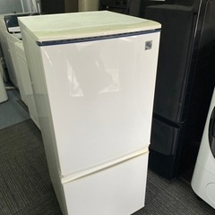 北九州市内配送無料　保証付き　冷蔵庫/137L/SHARP/シャープ/SJ-14E9-KB/どっちも付け替えドア/耐熱トップテーブル/
