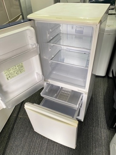 北九州市内配送無料 保証付き 冷蔵庫/137L/SHARP/シャープ/SJ-14E9-KB  