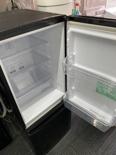 北九州市内配送無料保証付き三菱 冷蔵庫 ボトム冷凍室 右開き 146L  