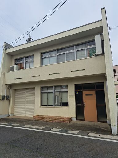 【格安】近江八幡貸事務所　二階建て　家賃８,８０００円　(敷金・礼金・更新料　無し)