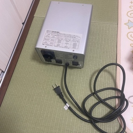 カシムラ 変圧器 100⇔220/240V 1500W TTS-20C カシムラ 変圧器 220