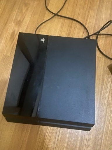 PS4本体、電源コードのみ