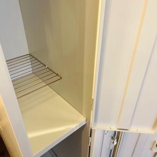 売約済み】【武蔵小山店】 4人用 細型 スチールロッカー 鍵付き 売約済み】【武蔵小山店】 4人用 細型 スチールロッカー 鍵付き