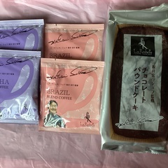 ラ・ロシェル坂井宏行　チョコレートパウンドケーキ1本とコーヒー4袋