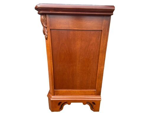 決まりました】Lynn Hollyn / リンホーリン サイドボード リビング