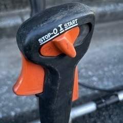 　中古ジャンク品　スチール　草刈り機2台