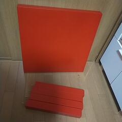 【お譲り先決定しました】赤いテーブル(ブランド:IKEA)