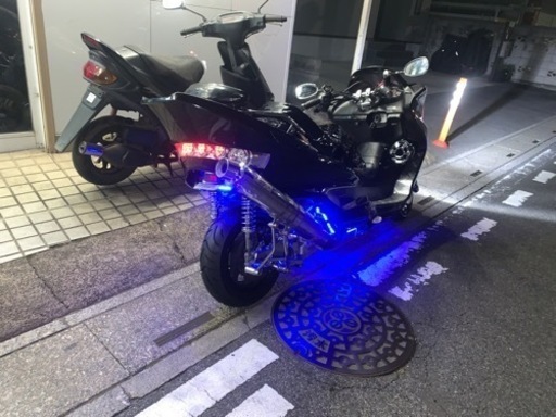 マジェスティ スピーカー LED カスタム 草加市 sg03j
