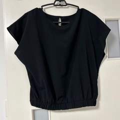 GU Sサイズ　半袖シャツ　黒