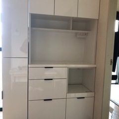 最終値下げ。5/31まで。定価70.000円ニトリキッチンボード