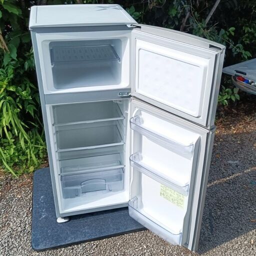 ☆お届け可!!☆ シャープ 2ドア 118L 冷凍冷蔵庫 SJ-H12W-S