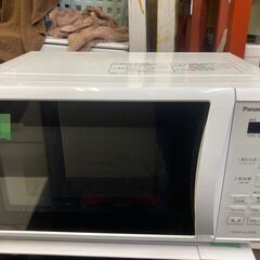 ☆中古￥10,800！Panasonic　電子レンジ　家電　2020年製　NE-E22A3-W型　【BE161】