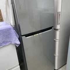 送料・設置込み可 冷蔵庫 227L Hisense 2020年