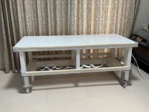 テレビ台　DIY手作り品\n