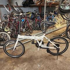 折りたたみ自転車　２０インチ　フレーム　アルミ　2x8変速　サドル　新品　白　配達可能