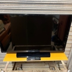 AQUOS 40型 ジャンク品 
家電 テレビ 液晶テレビ