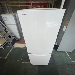 リサイクルサービス八光】2019年製 東芝 GR-P15BS-W 冷蔵庫 パール