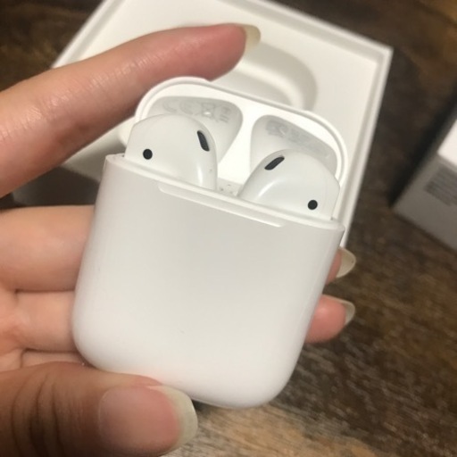 AirPods 本日取りに来れる方優先です