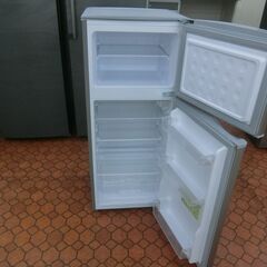 ID 184923　冷蔵庫２ドア　128L　シャープ　２０１９年　SJ-H13E-S