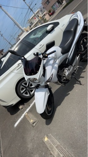 掲載最終日タイムセール　バイク GSR250　スズキ