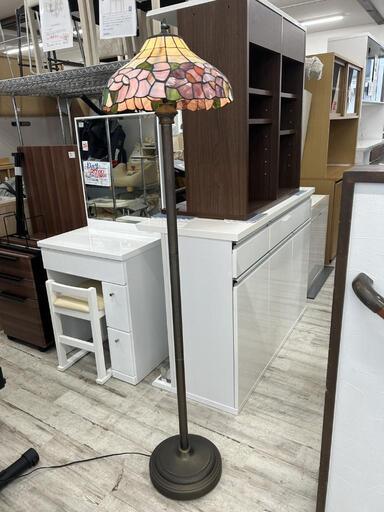 ★フロアランプ　ステンドグラス　家具 照明器具　高さ152cm 【3ヶ月保証付き】自社配送時代引き可※現金、クレジット、スマホ決済対応※