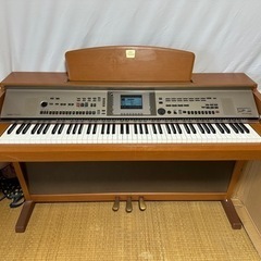 高級電子ピアノ　クラビノーバ　CVP-305