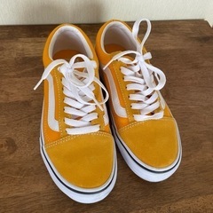 バンズ　靴　23.５センチ　黄色