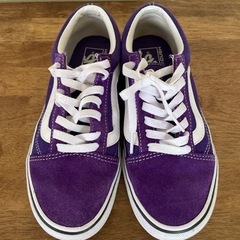 バンズ　靴　23.５センチ　紫色