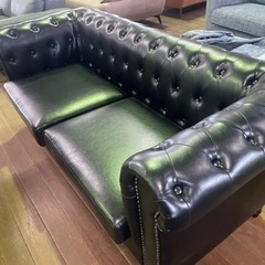 おしゃれなデザイナーズソファー！新品です。