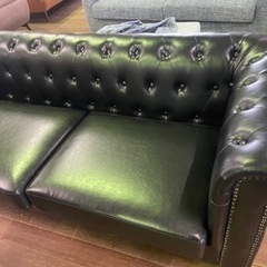 おしゃれなデザイナーズソファー！新品です。