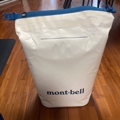 mont-bell　ロールクーラーバッグ10L　