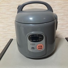 サンヨー電機炊飯器　(4合炊)