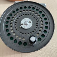 値下げ！オービス ORVIS フライリール C.F.O.Ⅳ CFO4