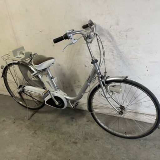 364□岐阜発　△Panasonic/電源アシスト自転車/ママチャリ/26インチ/3段変速/充電器付/前カゴ無し/アシスト走行確認/防犯有/現状品　R5.4/7□