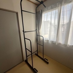 ぶら下がり健康器　　筋トレ　ストレッチ　運動器具