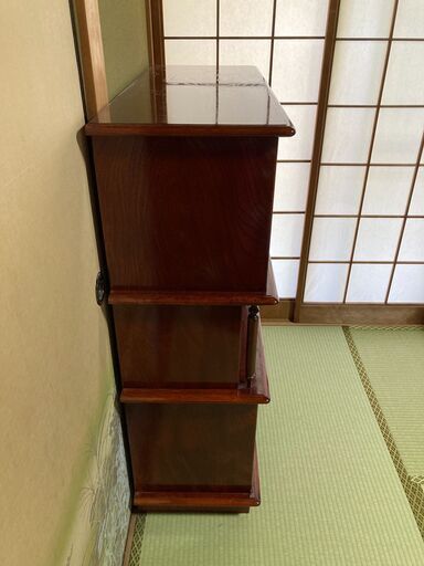 直営店買付】 ビンテージ 飾り棚 材質：花梨 （早いもの勝ち
