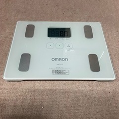 オムロン　体重体組成計