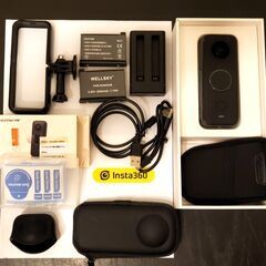 Insta360 one X2 本体、純正バッテリ- 3 枚, レンズキャップ、強化