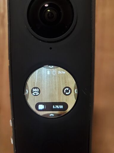 Insta360 one X2 本体、純正バッテリ- 3 枚, レンズキャップ、強化