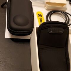 Insta360 one X2 本体、純正バッテリ- 3 枚, レンズキャップ、強化