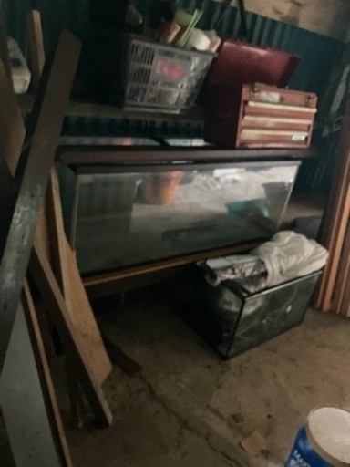 取引中1200水槽