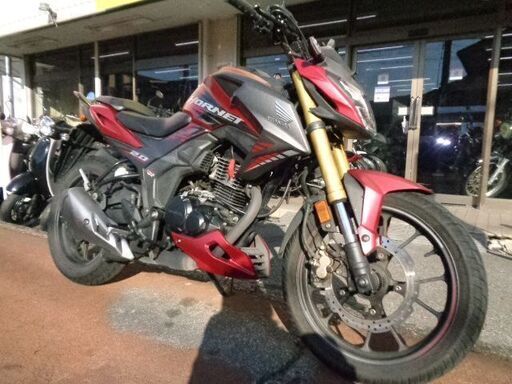 NO.4973　ホーネット２．０（ＨＯＲＮＥＴ２．０）　空冷４サイクル単気筒１８４ｃｃ　フューエルインジェクション車　ＡＢＳ付き　倒立フォーク　艶消しレッド　☆彡