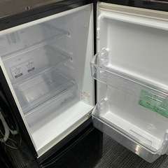 北九州市内配送無料　保証付き　三菱 冷蔵庫 ボトム冷凍室 右開き 146L サファイアブラック MR-P15A B