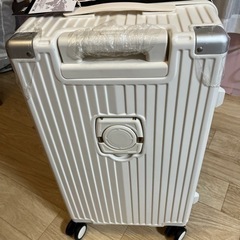 新品　キャリーケース　70L