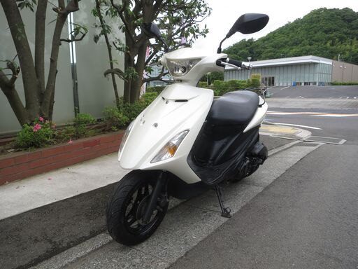 スズキ　アドレスV125S　中古実動美車　外装新品交換済バッテリーフル充電済み　オイル交換済み　前後タイヤバリ山　ナンバー登録書類有