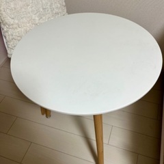 【ネット決済】円形ダイニングテーブル白　北欧　2人