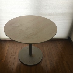 カフェテーブル・丸テーブル・ラウンドテーブル・円卓