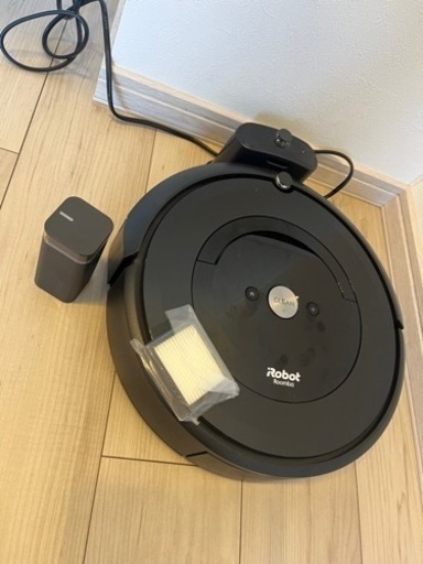 お話中ルンバe5