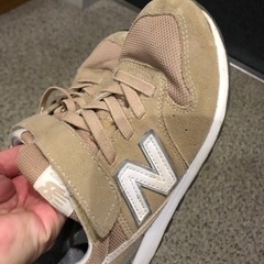 New balance靴サイズ21